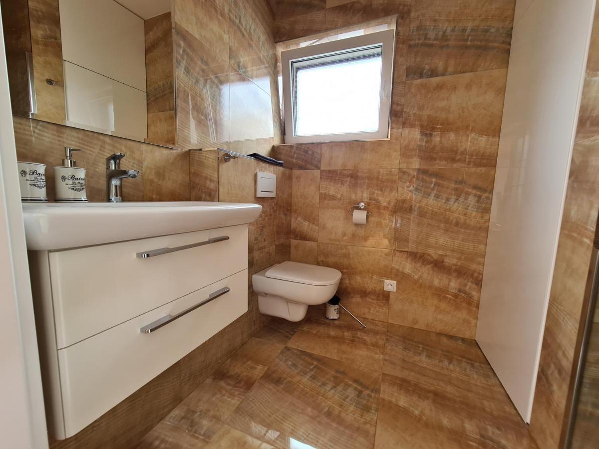 Penthouse Apartman Rezidencia Mineral Bardejovske Kupele Luaran gambar